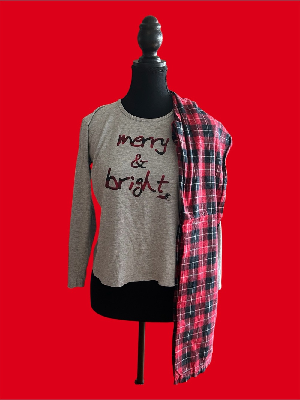 Women’s Merry & Bright Grey Long-Sleeve Top with Red Plaid Pants